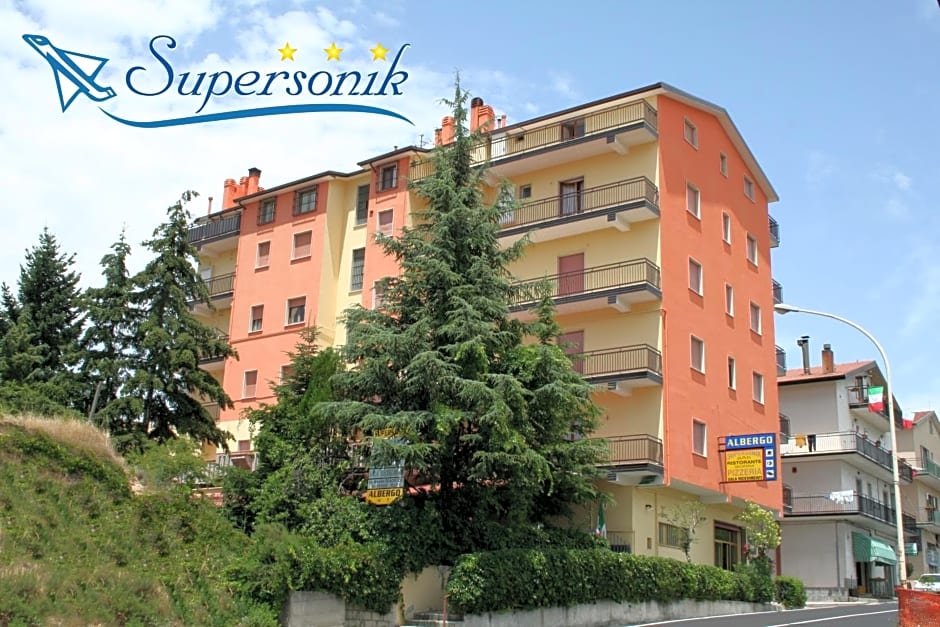 Hotel Ristorante Supersonik