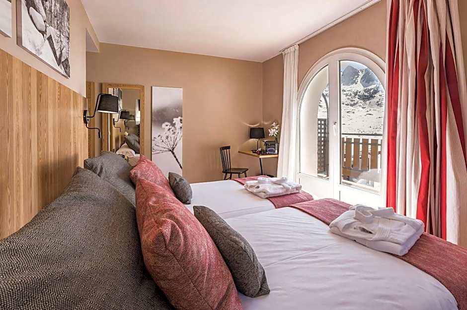 Hotel Grand Pas by Nexta