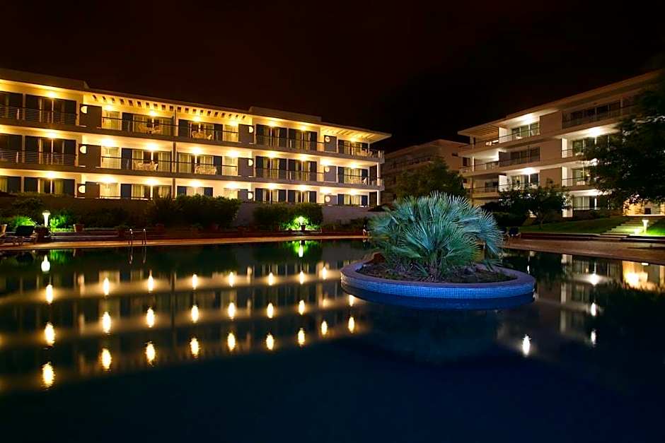 Marina Club Suite Hotel