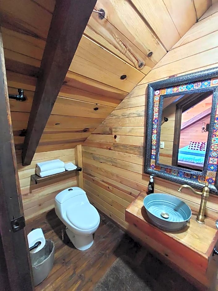 HOTEL LA CABAÑA DEL BOSQUE