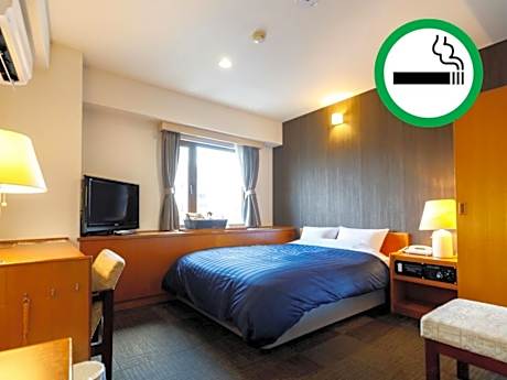 Double Room with Private Bathroom - Smoking