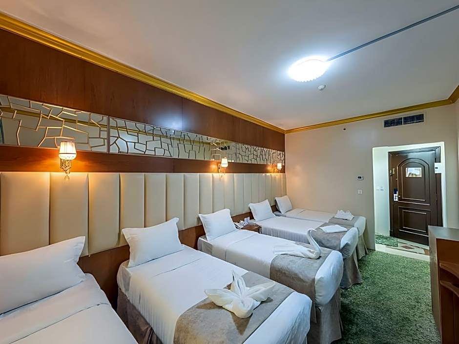 Grand Zowar Hotel