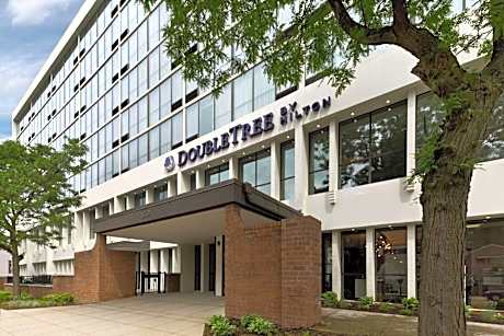 DoubleTree By Hilton Jamestown, NY