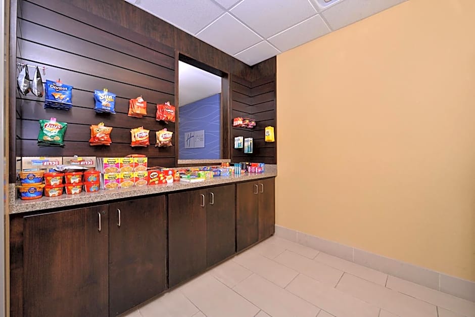 Holiday Inn Express & Suites Page Lake Powell Area By IHG