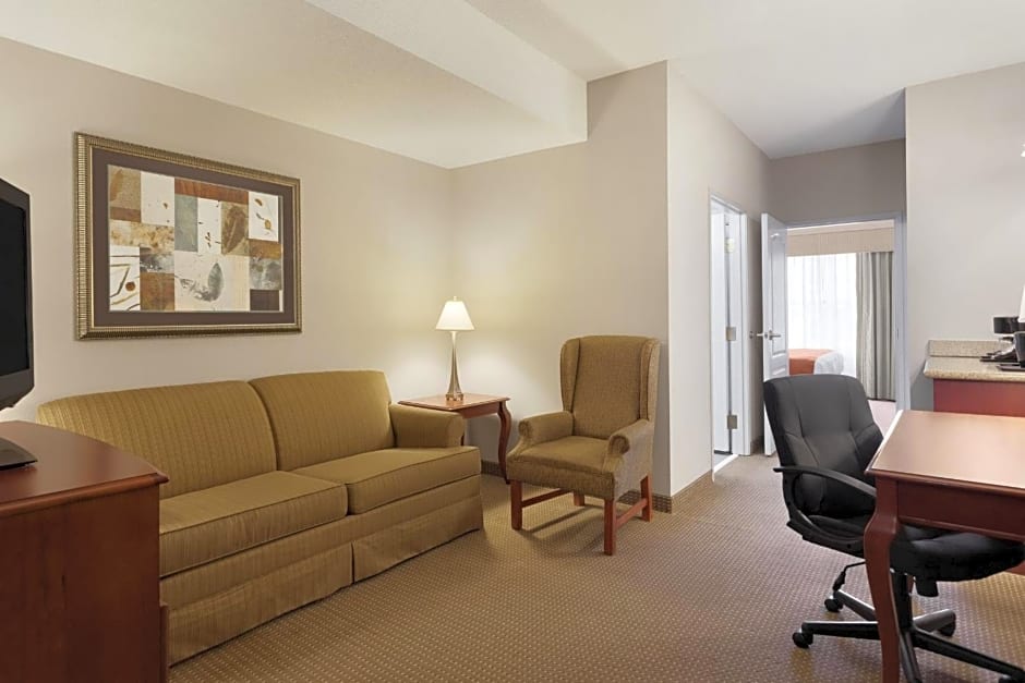 Country Inn & Suites by Radisson, Harrisonburg, VA