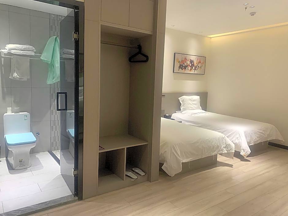 IU Hotel Luoyang Xuanyang Wenhua Road Branch