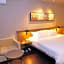 Jinjiang Inn select Hotel Kunming Economic Development Zone Kunming College