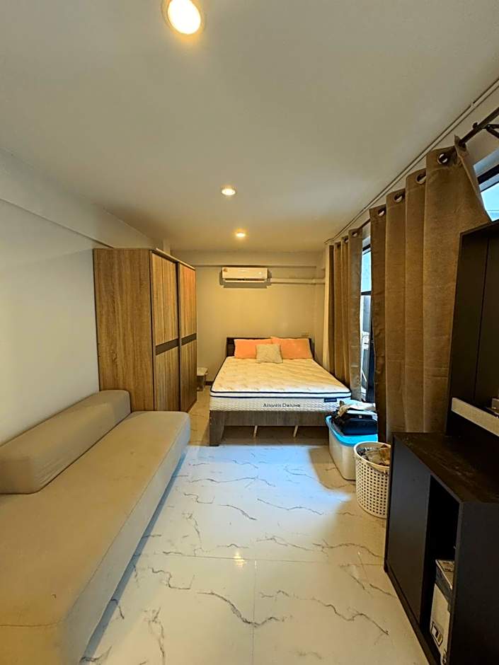 First Villa Life Hostel