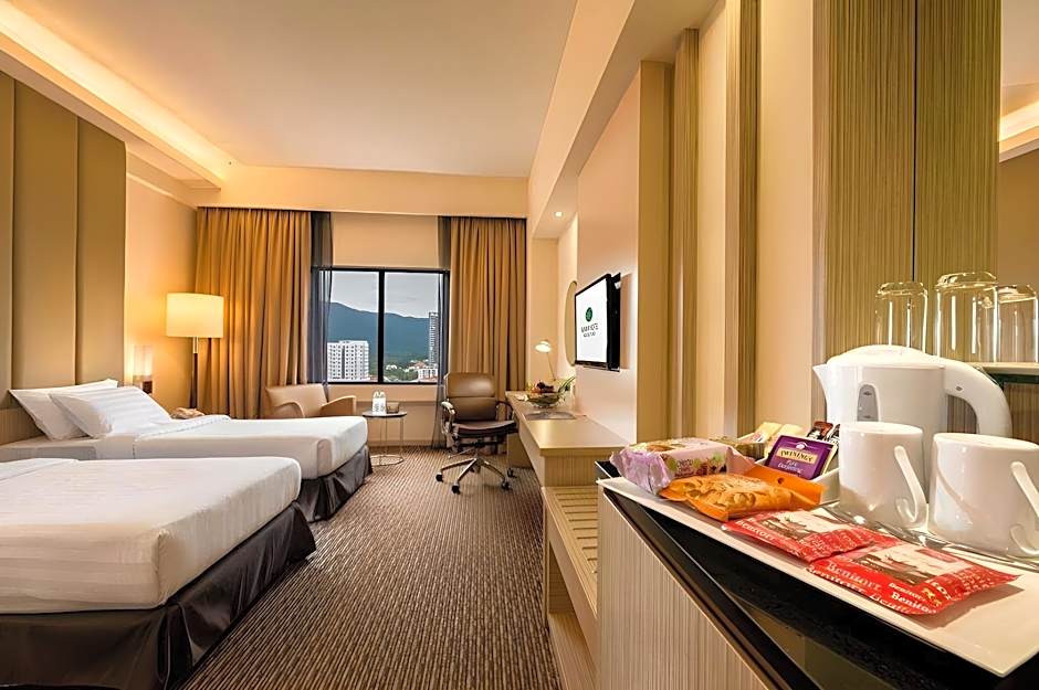 Photo 1 of 9 of Premier 2 Beds