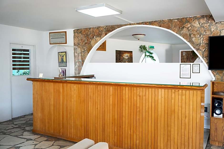 Le Village Hotel