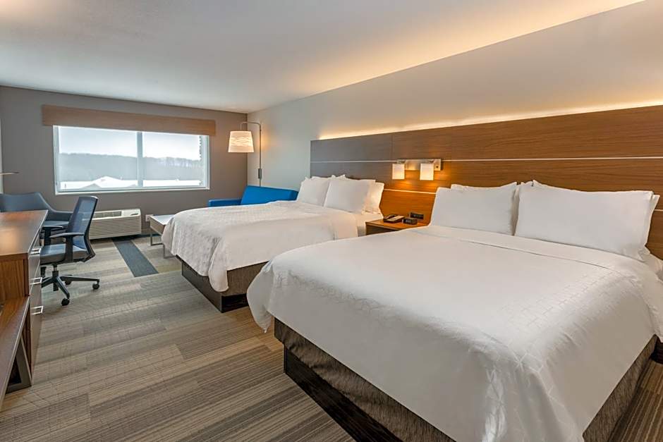 Holiday Inn Express & Suites Rice Lake By IHG