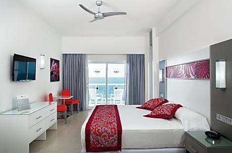 2 Bedroom Double Room Ocean View