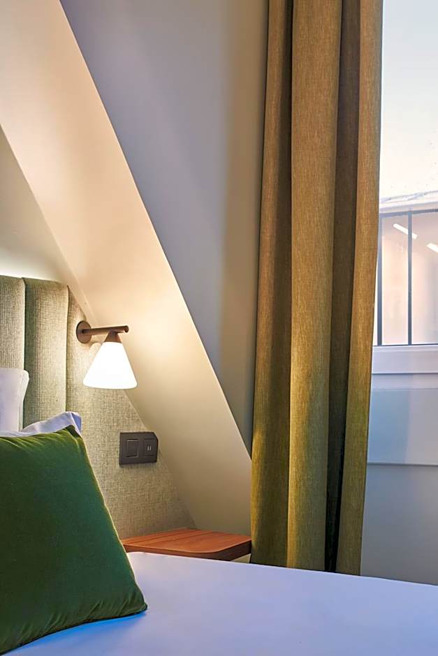 Hotel 10 Opera by HappyCulture