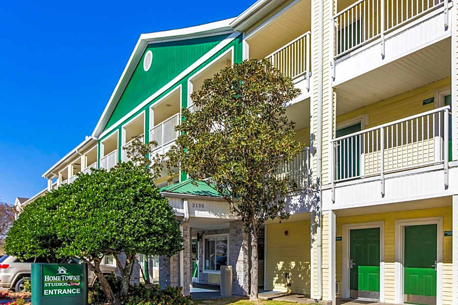 Hometowne Studios Houston - West Oaks/ Energy Corridor