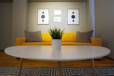 Two-Bedroom Apartment (4 Adults)