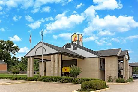 Super 8 by Wyndham Ruston