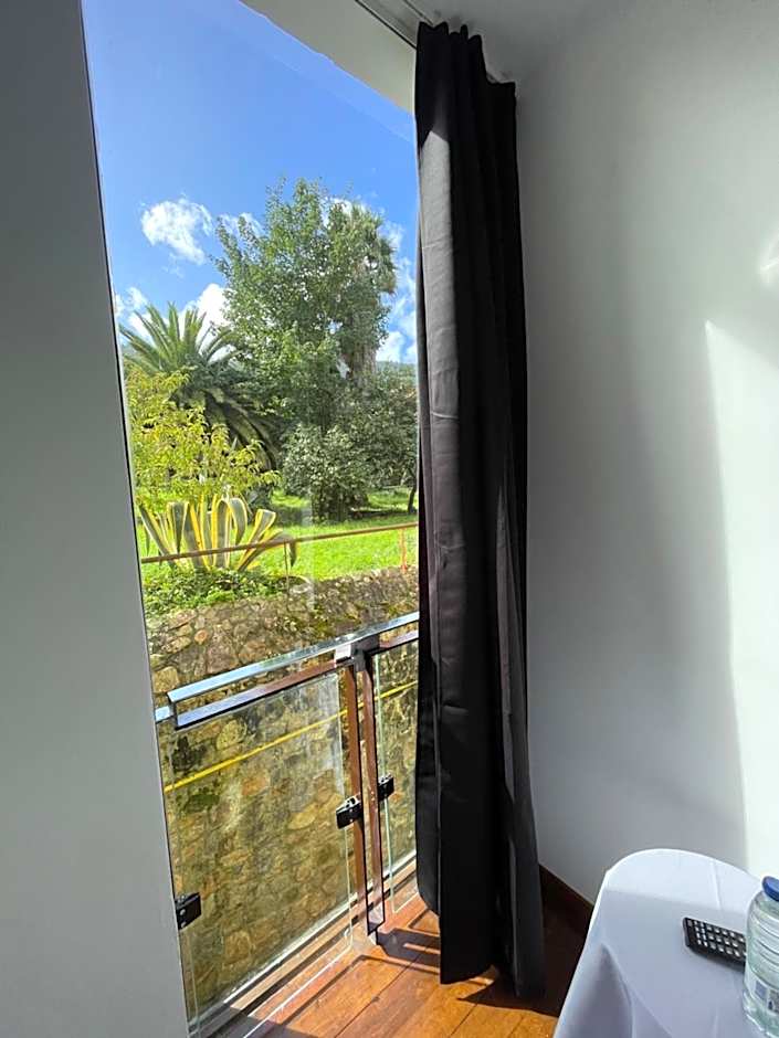 Hotel Castillo Valdes Salas