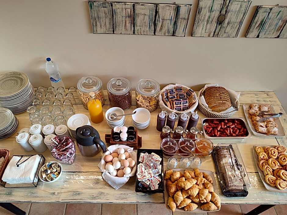 Elanthi Village Apartments