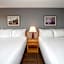 Coast Hinton Hotel