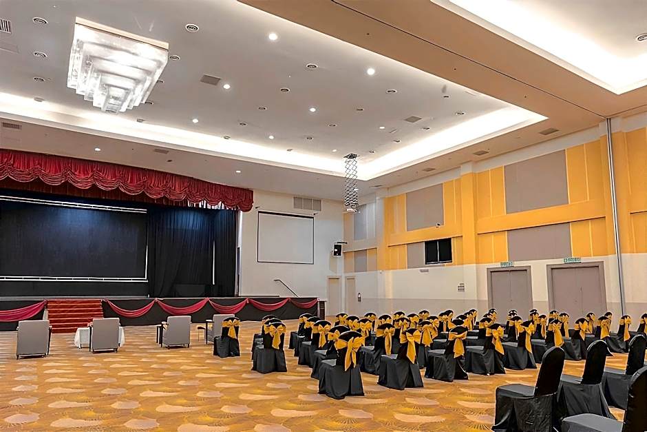 Raia Hotel and Convention Centre Terengganu