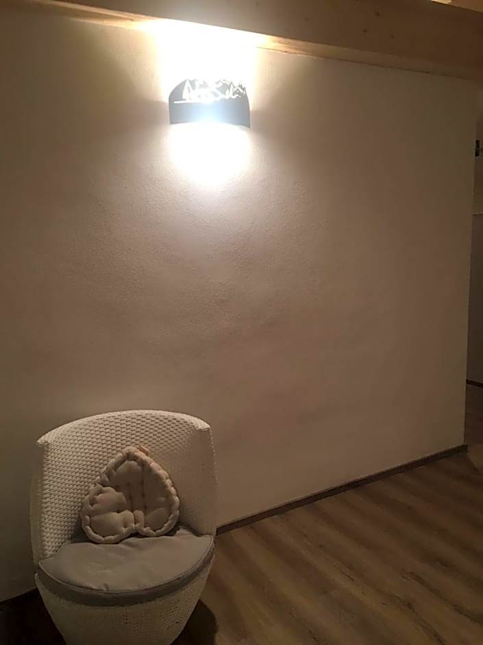 Albergo Croce d'Aune