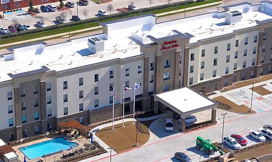 Hampton Inn By Hilton & Suites Dallas/Ft. Worth Airport South