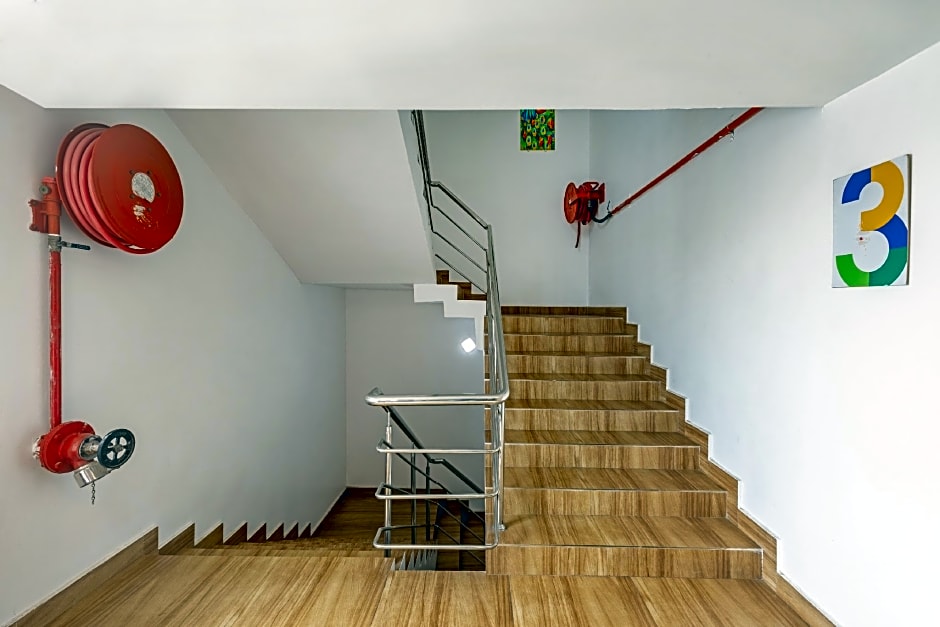 Treebo South Avenue, 700 Mts From Promenade Beach