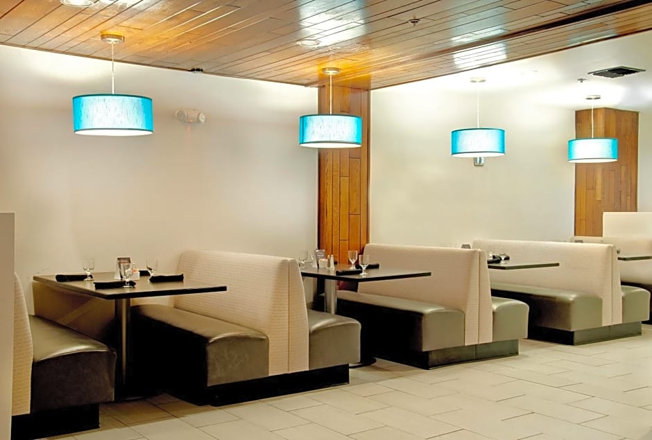 Holiday Inn Victorville By IHG