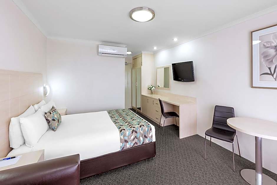 Best Western Plus Garden City Hotel Canberra
