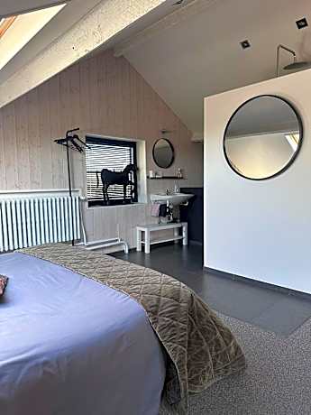 Double Room with Private Bathroom