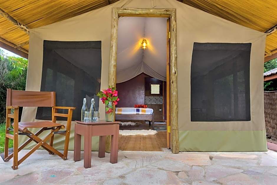 Oldarpoi Wageni Camps