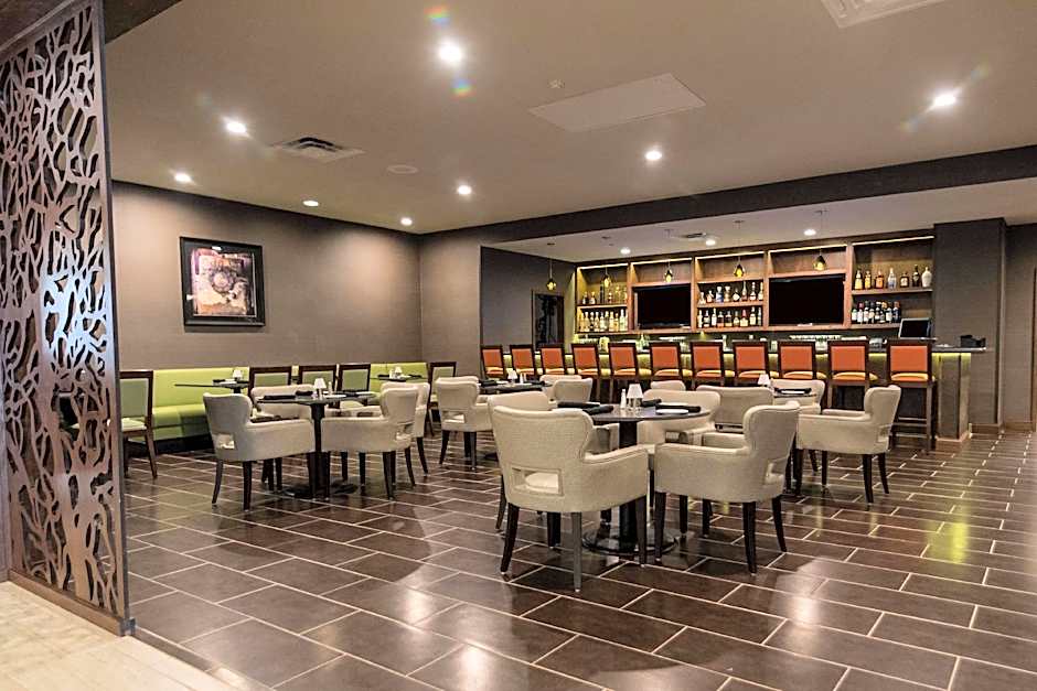 Wyndham Garden Westlake