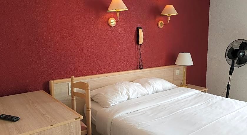 Hotel CORONA Lourdes