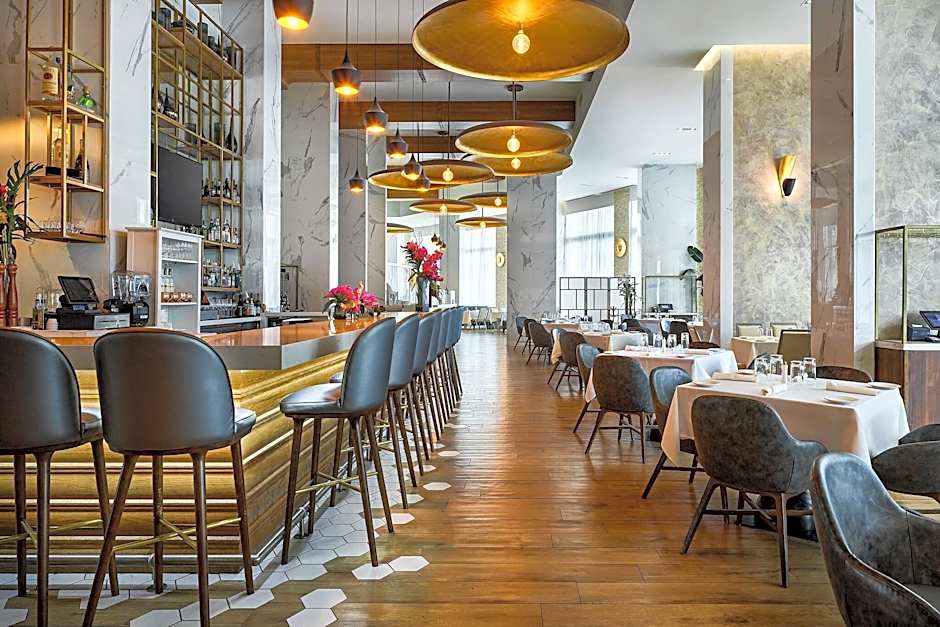 Circ Hotel