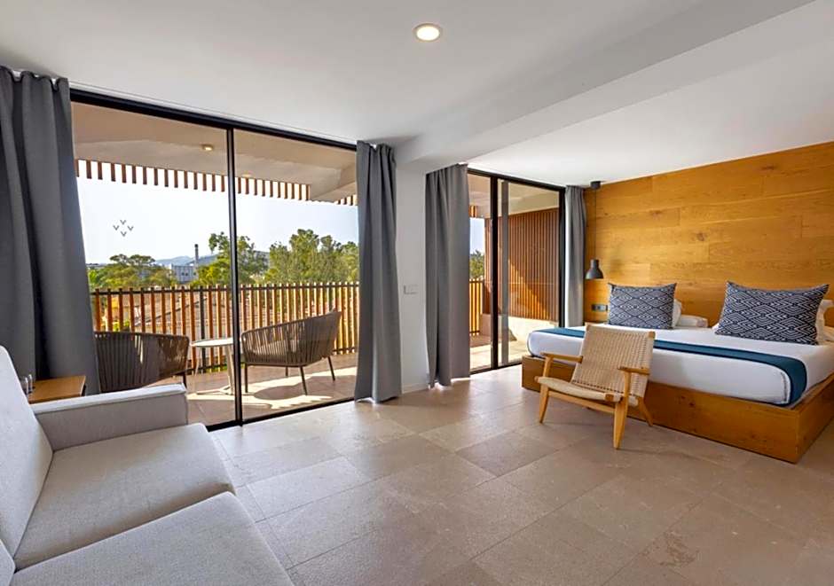 Las Gaviotas Suites Hotel & Spa