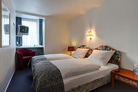 Standard Room, 1 Double Bed