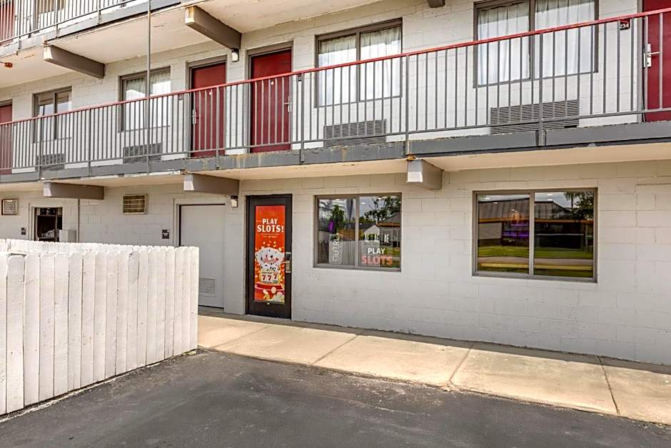 Red Roof Inn Bourbonnais