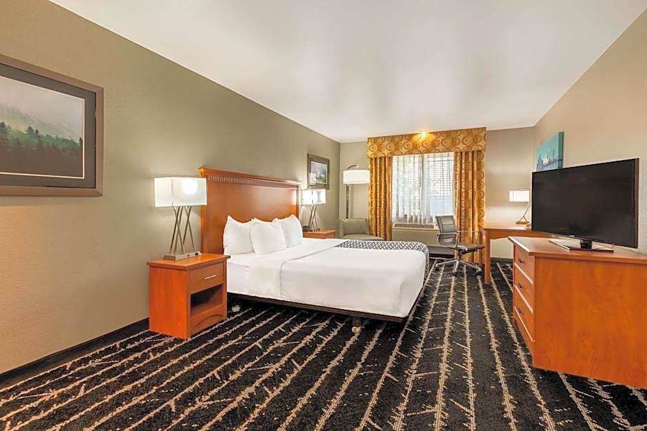 La Quinta Inn & Suites by Wyndham Vancouver