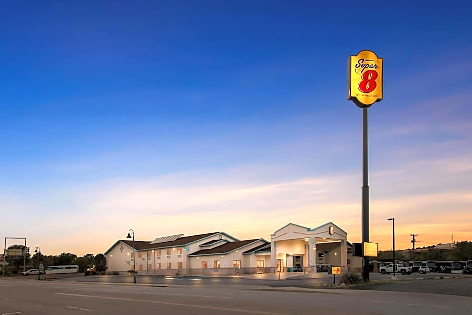 Super 8 by Wyndham Santa Rosa