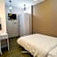 Ken's Backpackers Hotel