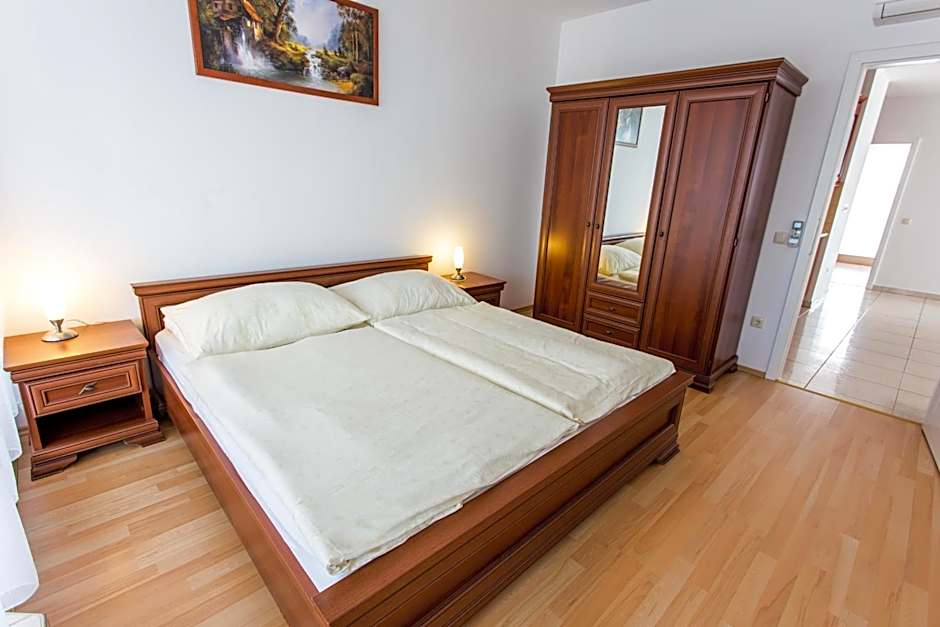 Luxury Apartment Hotel Siófok