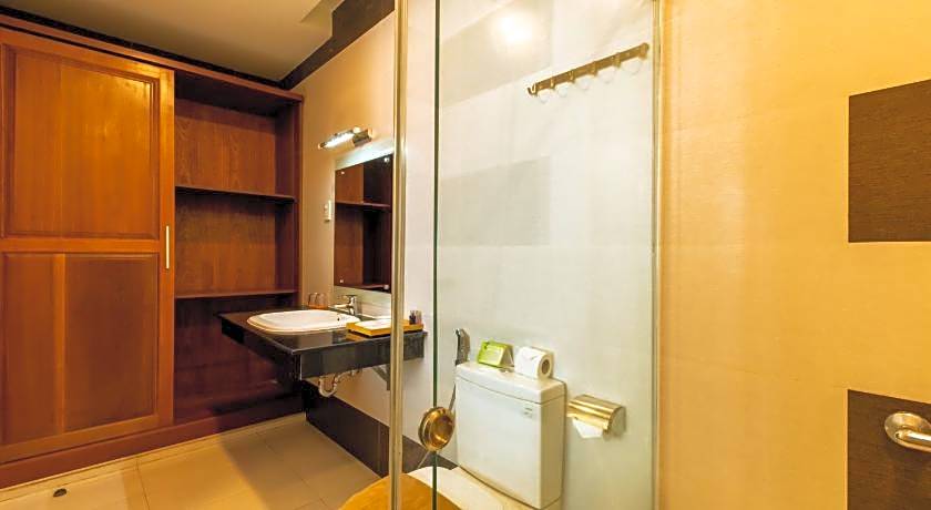 Airport Saigon Hotel