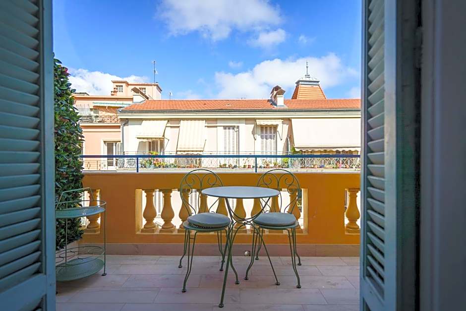 Hotel Gounod Fully Renovated