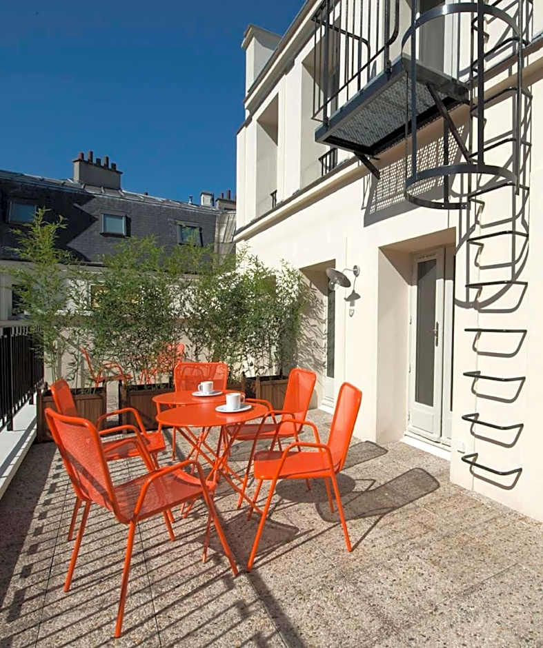 Suites & Hotel Helzear Champs-Elysees