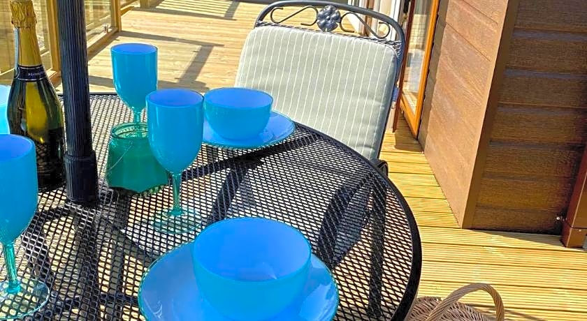 Hollicarrs - Newlands