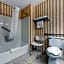 Quality Inn Fairborn near Wright Patterson AFB