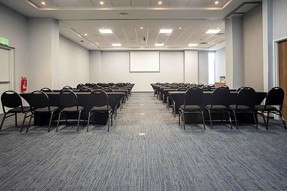Holiday Inn Express Guadalajara Iteso By IHG