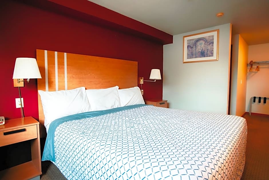 Bay City Inn