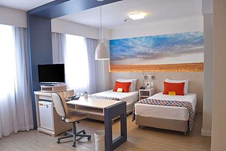 2 Single Beds, Suite, Nonsmoking