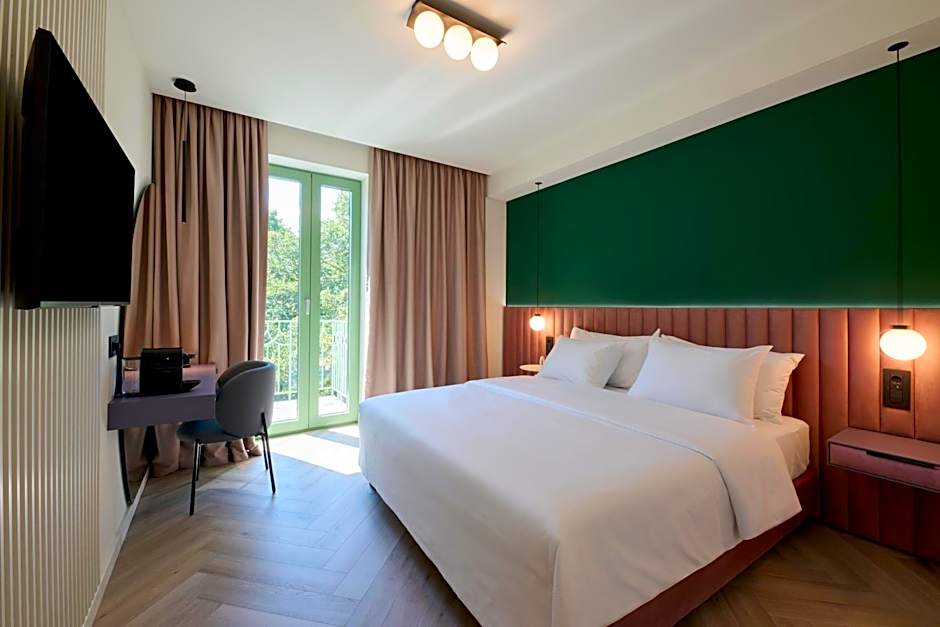 Luna Residence Villa